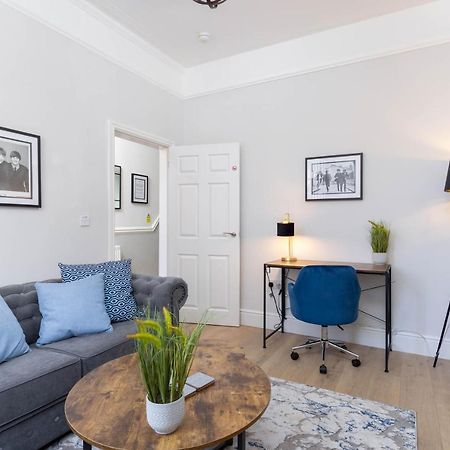 Modern & Stylish Home At The Corner Of Famous Penny Lane In 利物浦 外观 照片
