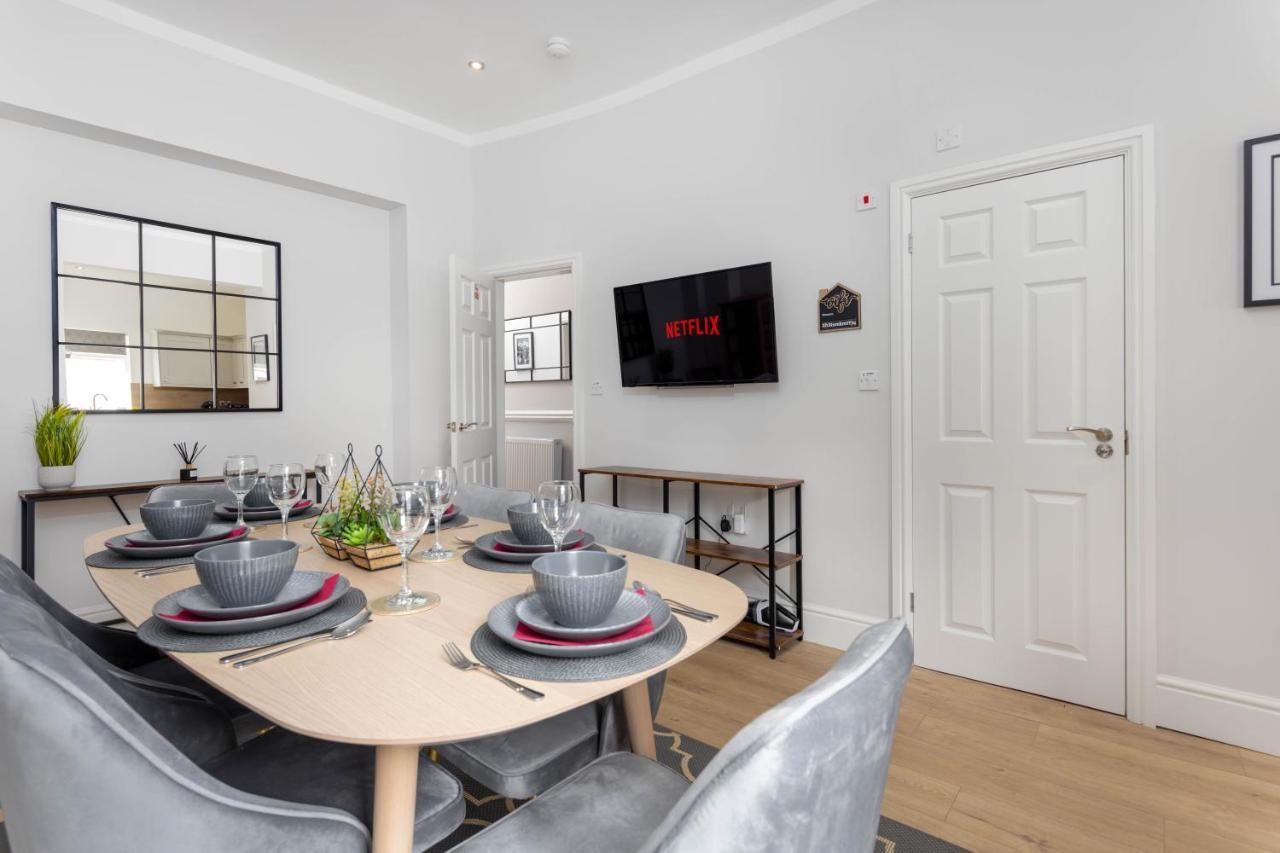 Modern & Stylish Home At The Corner Of Famous Penny Lane In 利物浦 外观 照片